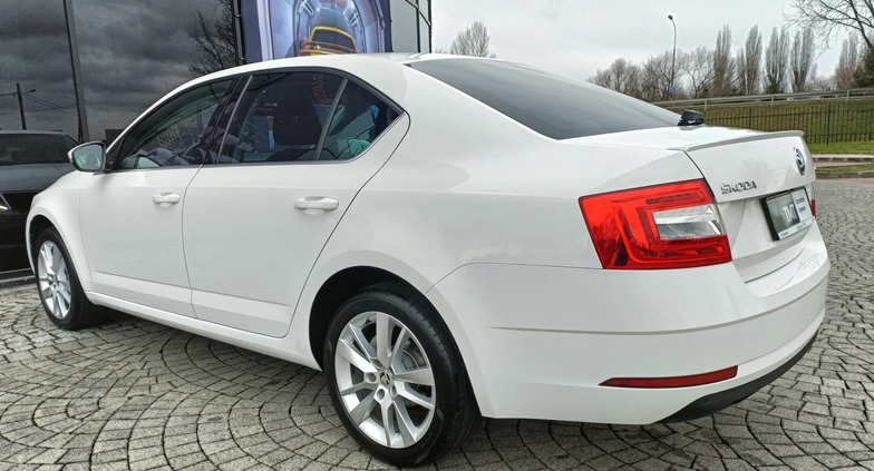 Skoda Octavia cena 55900 przebieg: 179000, rok produkcji 2018 z Świdnica małe 436